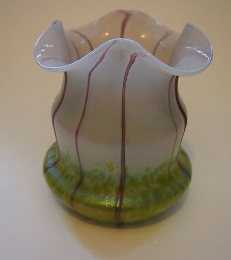 Pallme Koenig, Meyr's Neffe & Other Decorative Glass. pallmekoeniggreen2